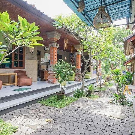 Padi-Padi Hostel & Bar Ubud Exterior foto